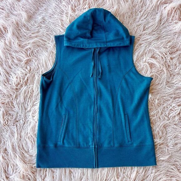 Vintage Hoodie Vest - Picture 1 of 3